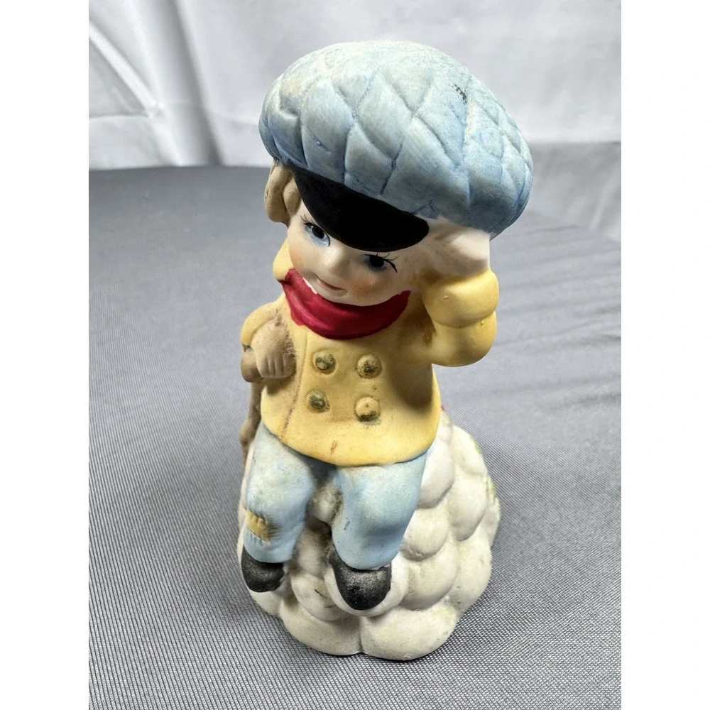 Vtg Jasco Merri Bells Pair Of 2‎ Mountain Boy & Girl With Kitten Delightful